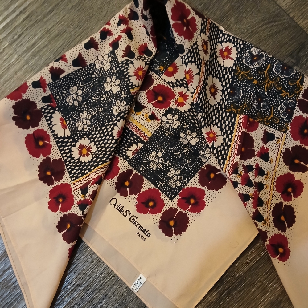 Vintage Odile St Germain Paris Made in France Scarf.